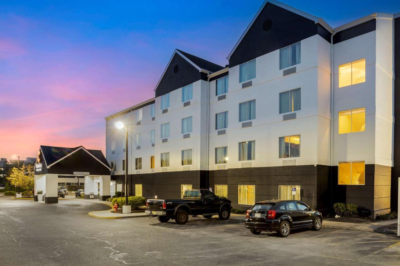 Comfort Inn & Suites Mt Laurel-Philadelphia Маунт-Лорел Екстер'єр фото