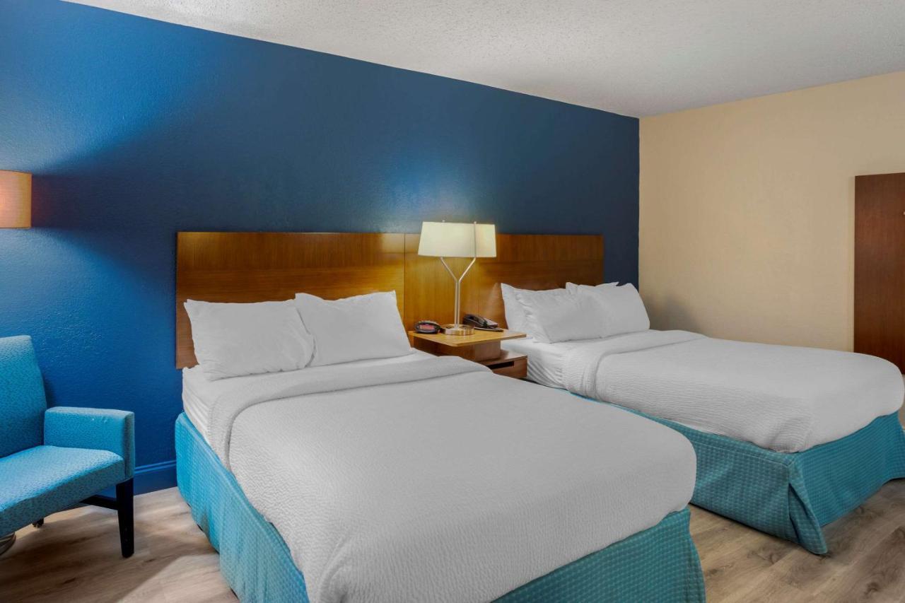 Comfort Inn & Suites Mt Laurel-Philadelphia Маунт-Лорел Екстер'єр фото