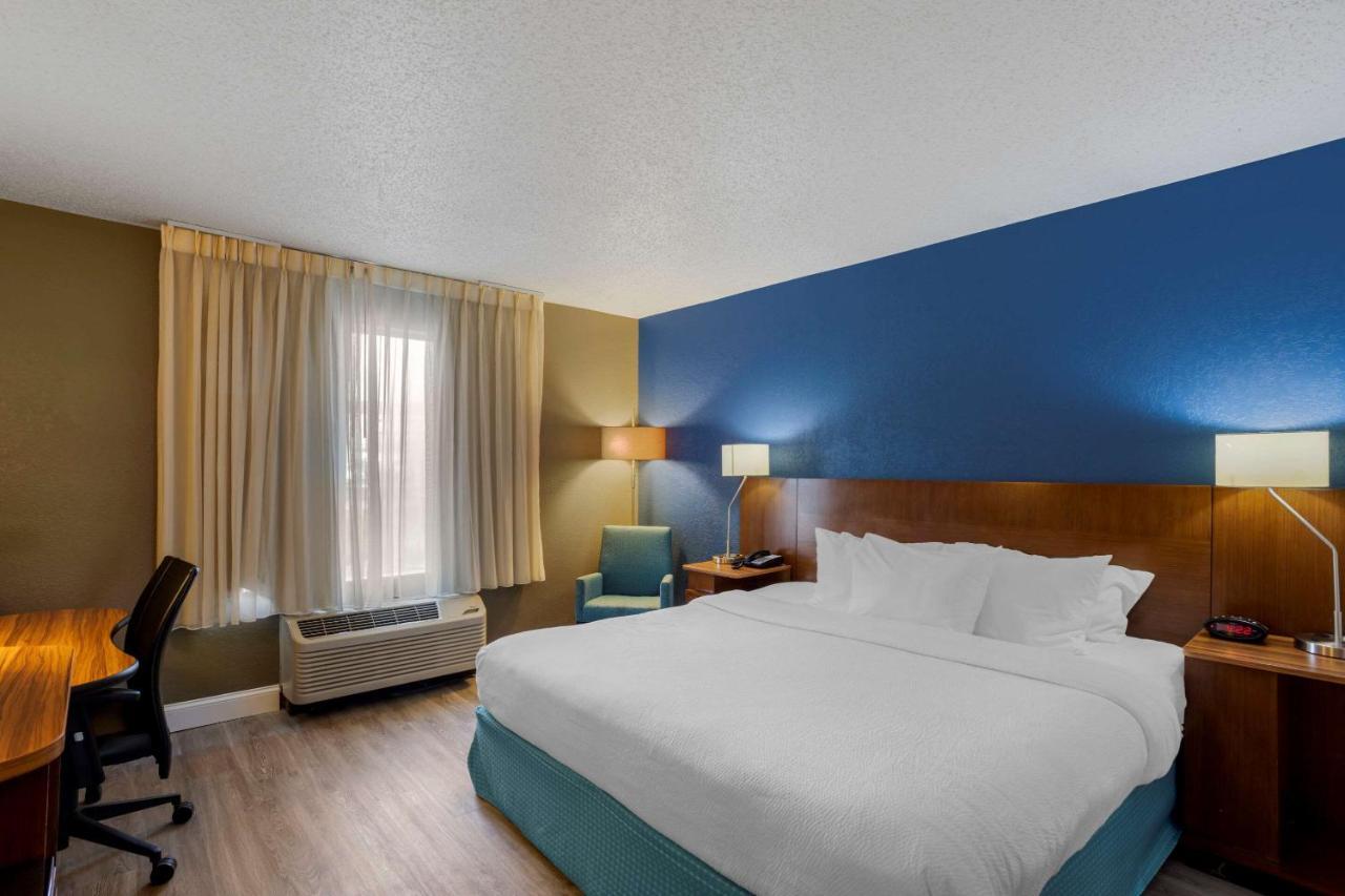 Comfort Inn & Suites Mt Laurel-Philadelphia Маунт-Лорел Екстер'єр фото